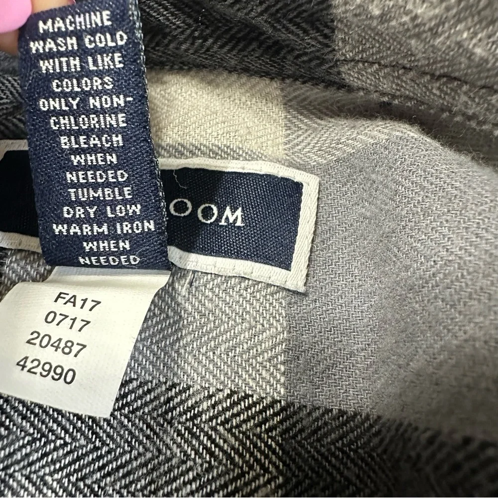 Club Room Men’s Buffalo Buttom Down Flannel Shirt Color Gray Size M Plaid - Picture 10 of 12